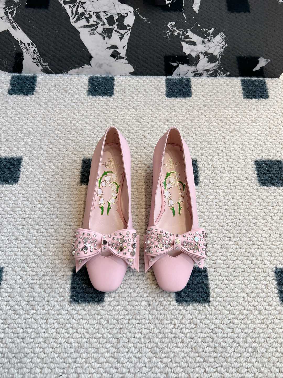 LuxluxHouse Best Quality Valentino Women Shoes