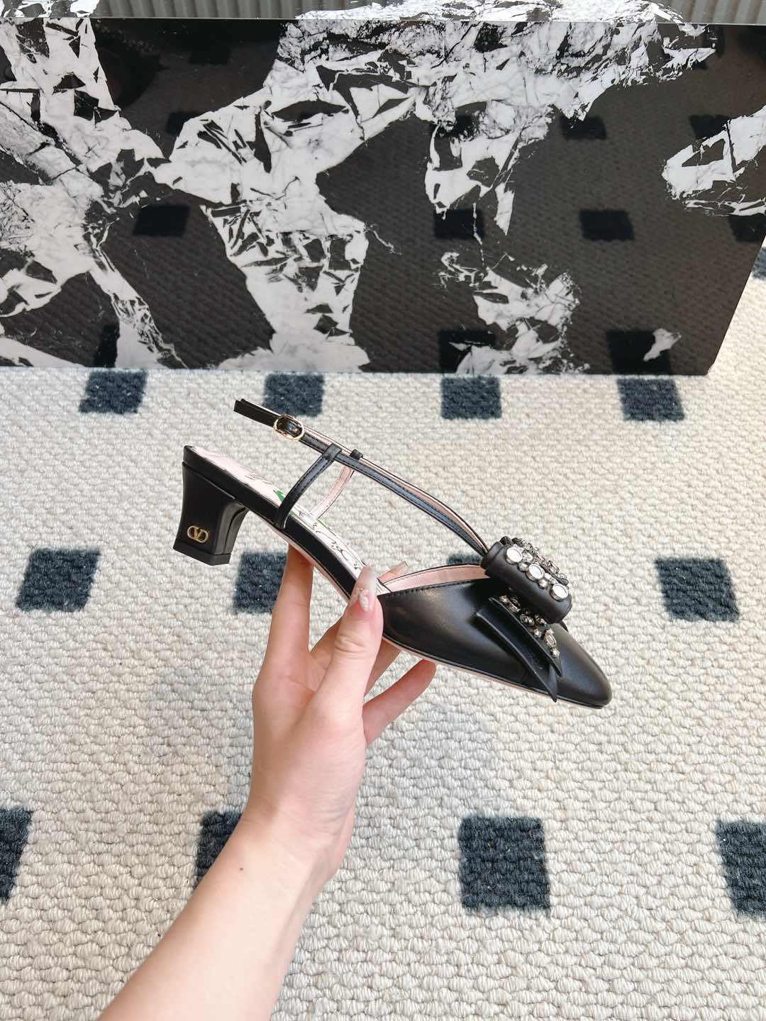 LuxluxHouse Best Quality Valentino Women Shoes