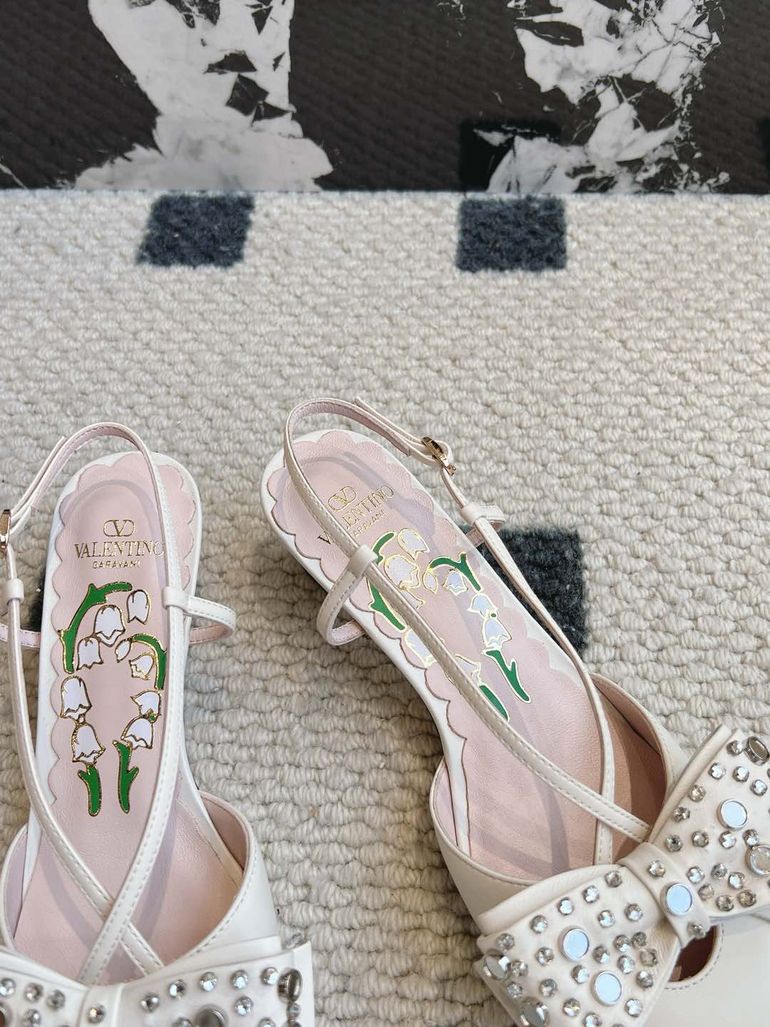 LuxluxHouse Best Quality Valentino Women Shoes