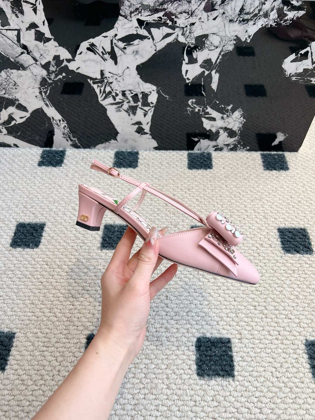 LuxluxHouse Best Quality Valentino Women Shoes