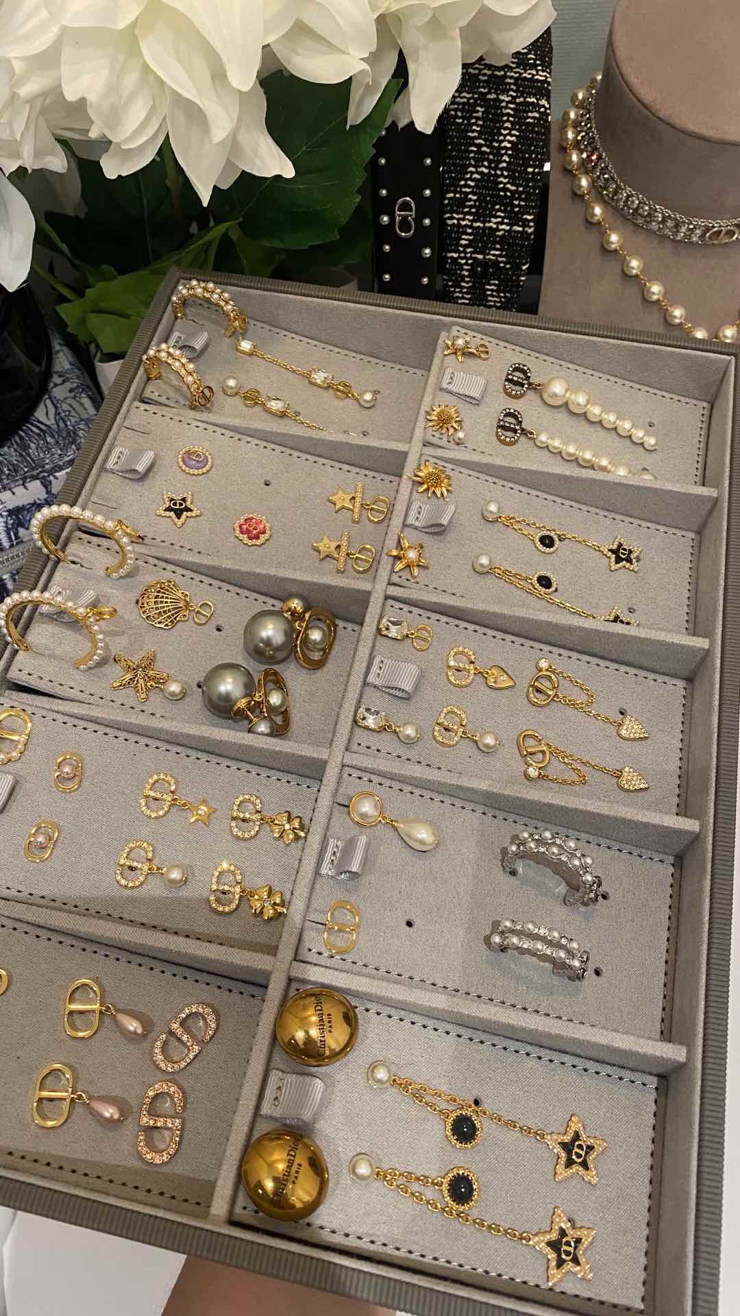 LuxluxHouse Best Quality Accessories  Dior