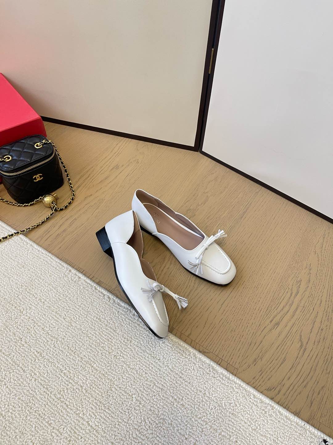 LuxluxHouse Best Quality Valentino Women Shoes