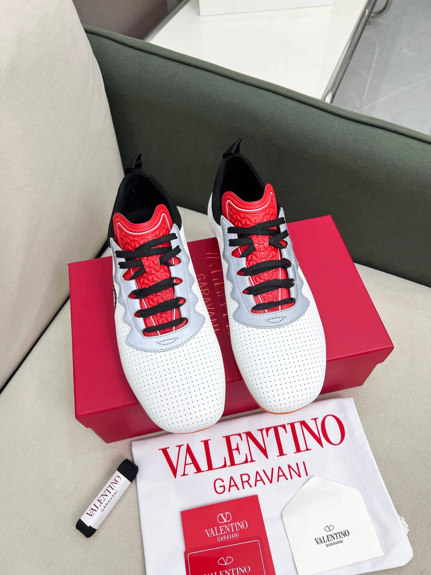 LuxluxHouse Best Quality Valentino Women Shoes