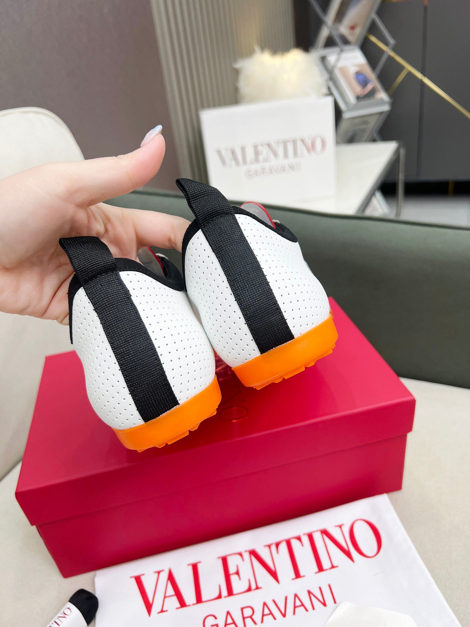 LuxluxHouse Best Quality Valentino Women Shoes
