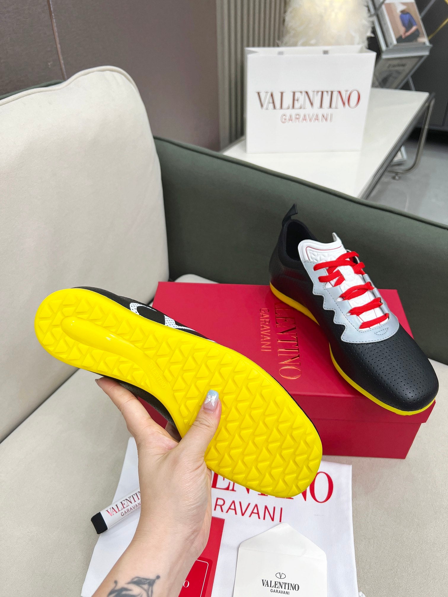 LuxluxHouse Best Quality Valentino Women Shoes