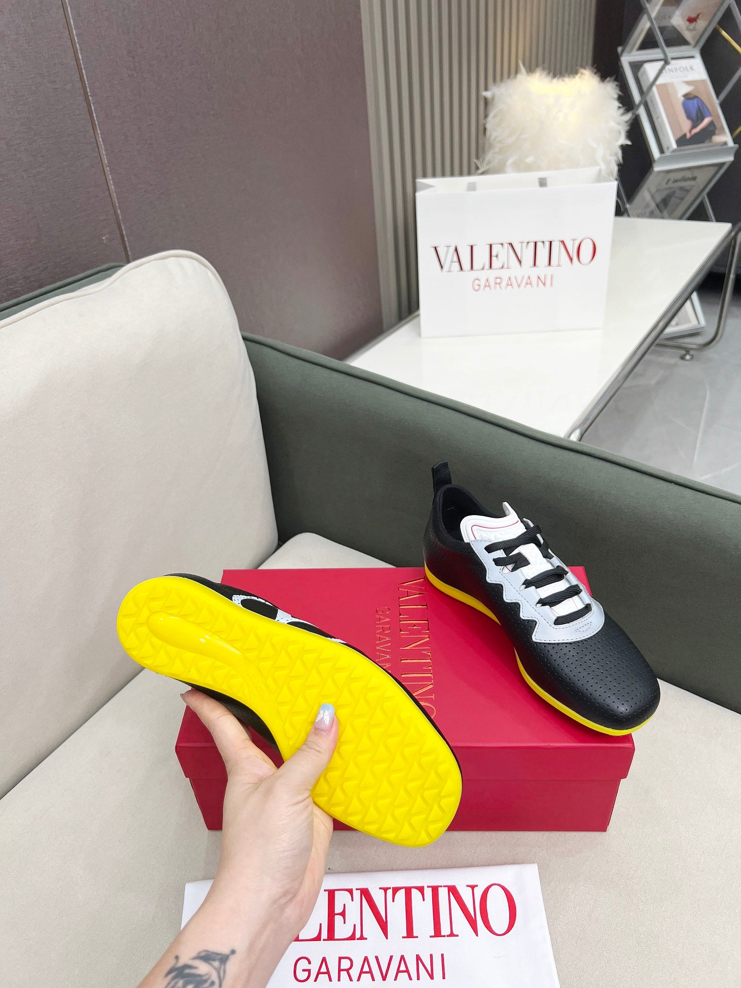 LuxluxHouse Best Quality Valentino Women Shoes