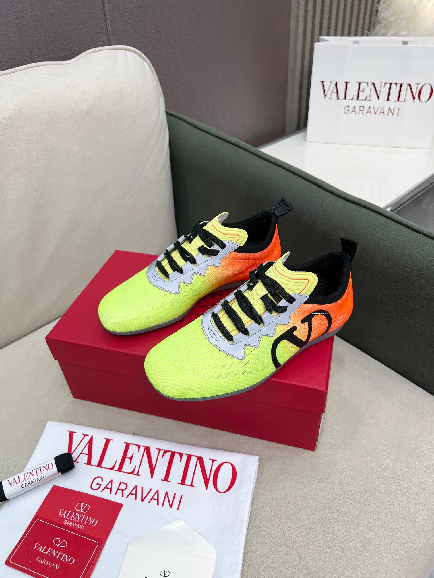 LuxluxHouse Best Quality Valentino Women Shoes