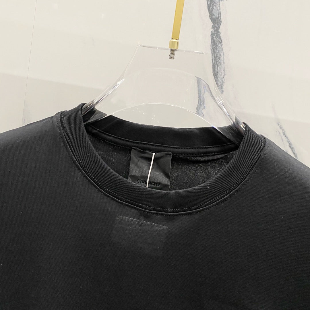 LuxluxHouse Best Quality Clothes Givenchy T-shirt