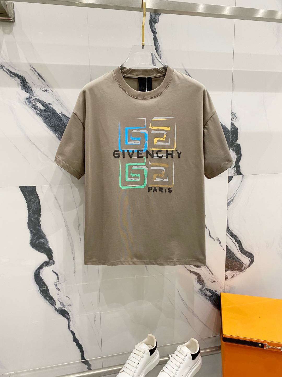 LuxluxHouse Best Quality Clothes Givenchy T-shirt
