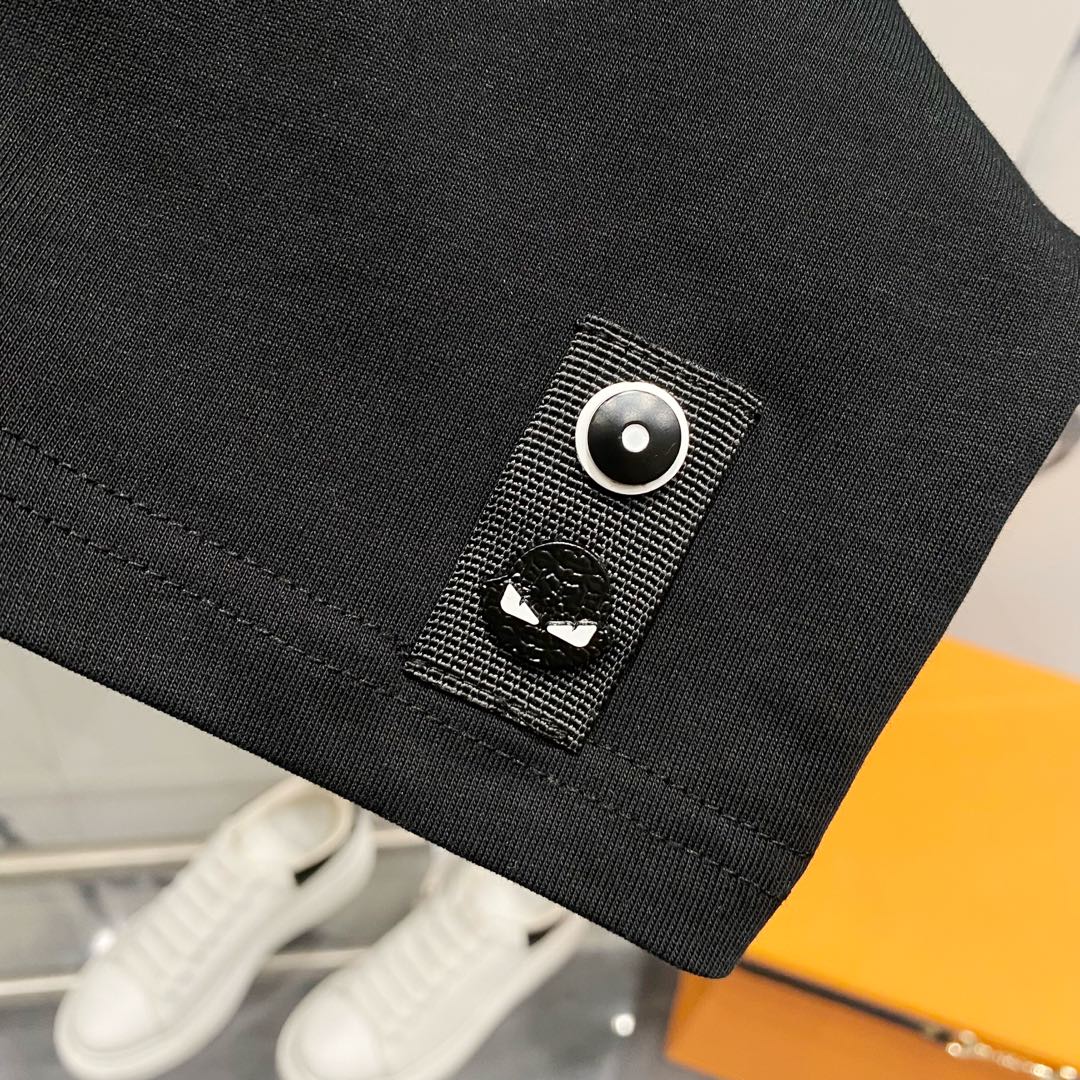 LuxluxHouse Best Quality Clothes Fendi T-shirt