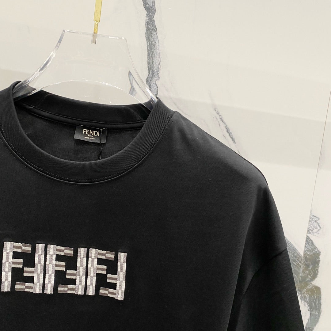 LuxluxHouse Best Quality Clothes Fendi T-shirt