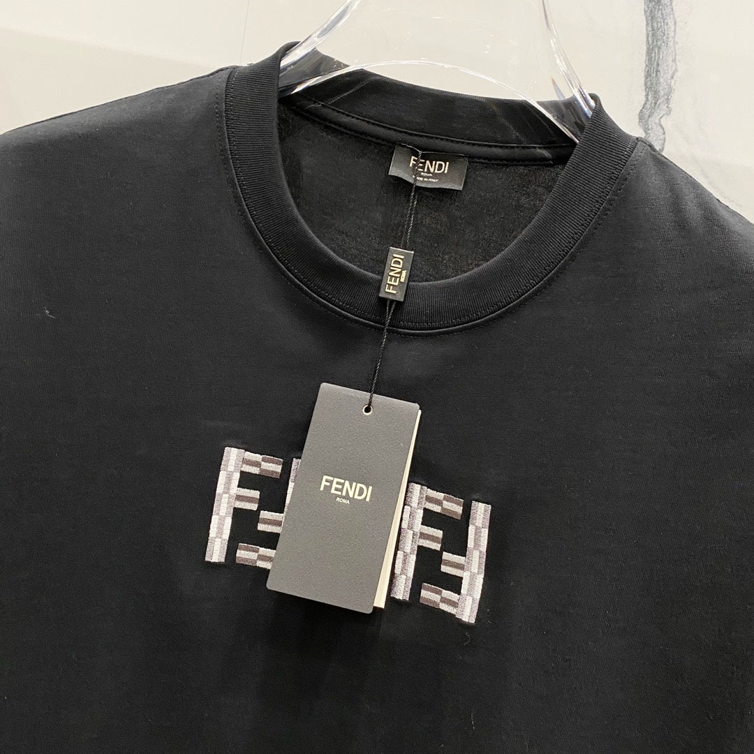 LuxluxHouse Best Quality Clothes Fendi T-shirt