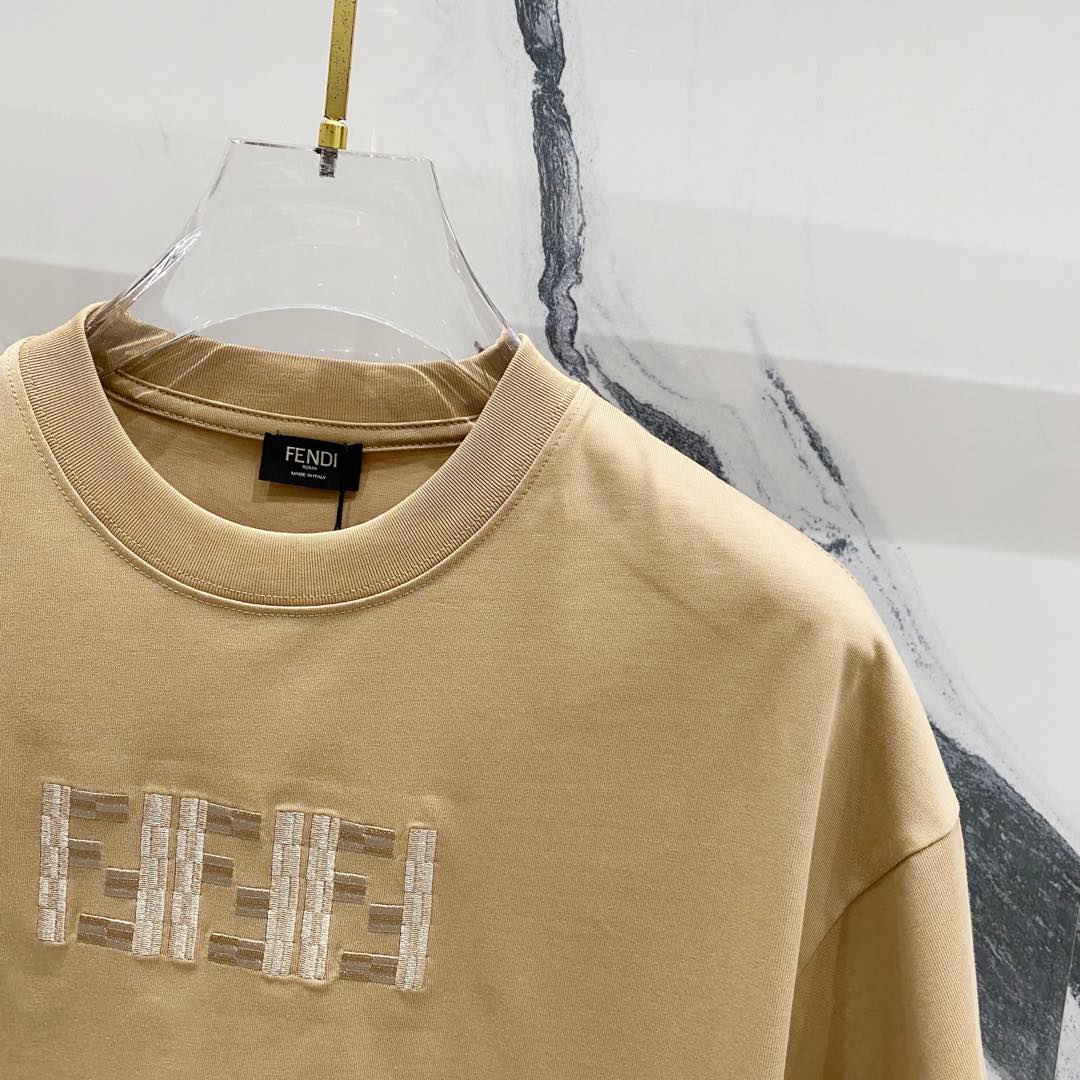 LuxluxHouse Best Quality Clothes Fendi T-shirt