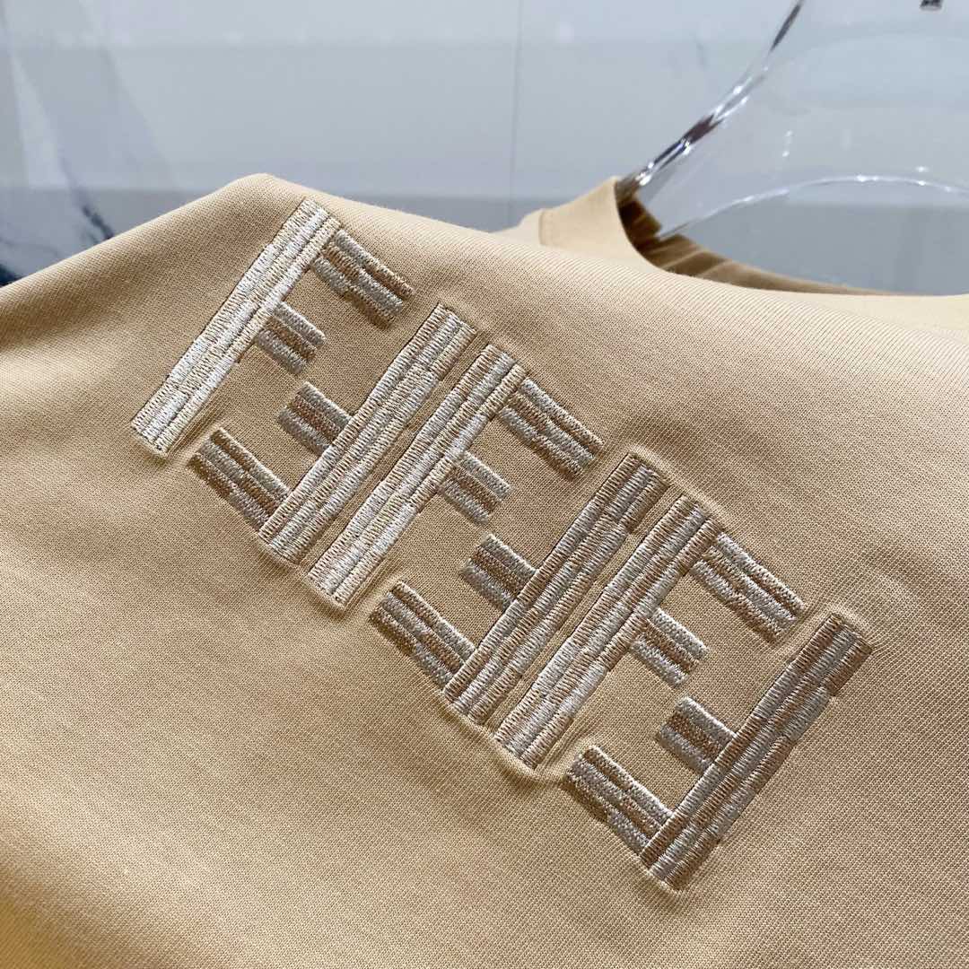 LuxluxHouse Best Quality Clothes Fendi T-shirt