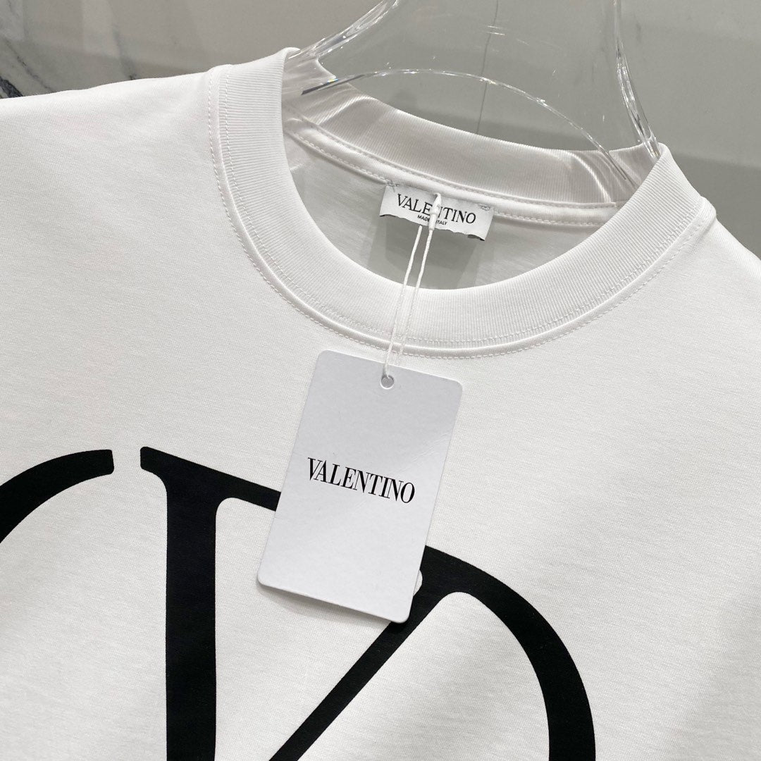 LuxluxHouse Best Quality Clothes Valentino T-shirt