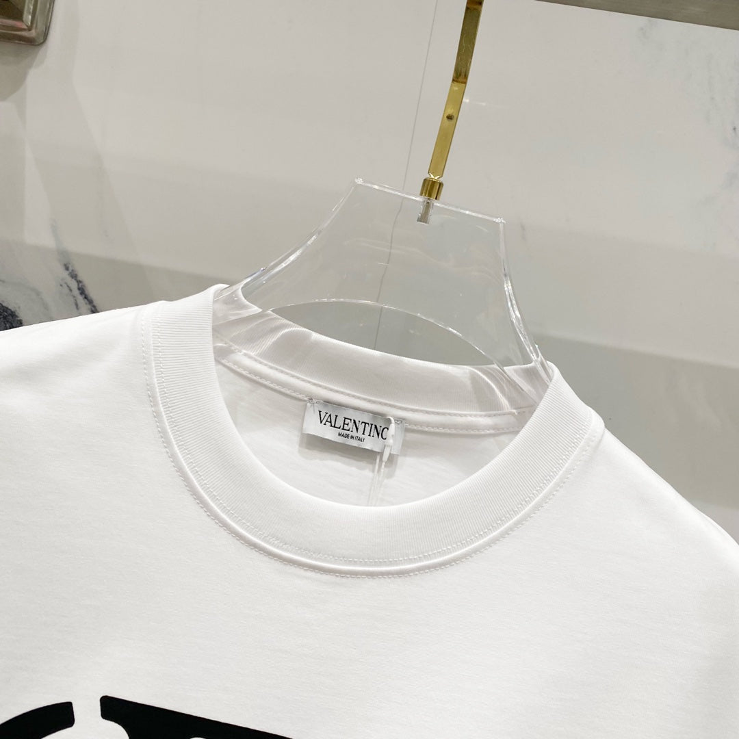 LuxluxHouse Best Quality Clothes Valentino T-shirt
