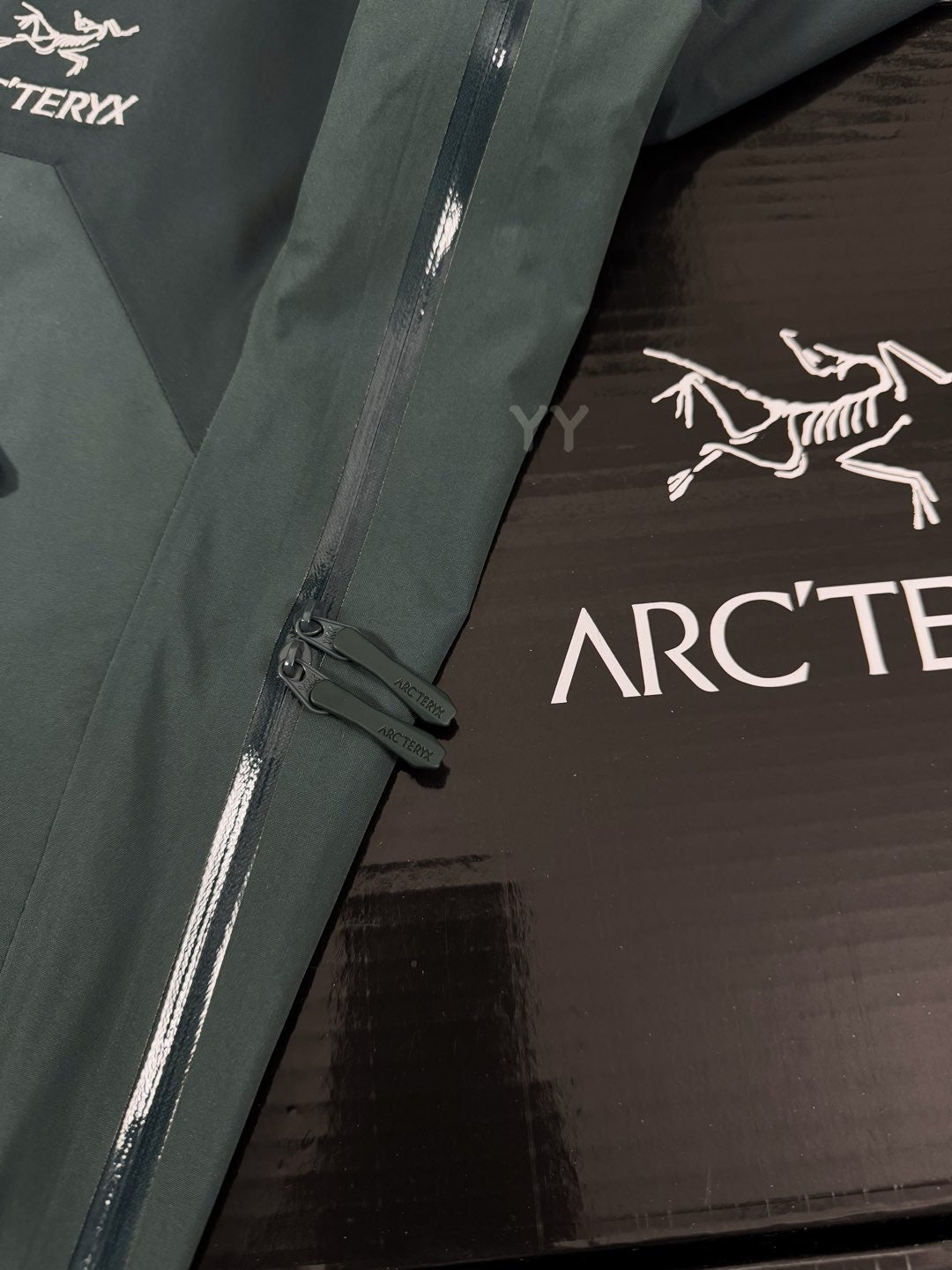 LuxluxHouse Best Quality Clothes Coats & Jackets Arcteryx