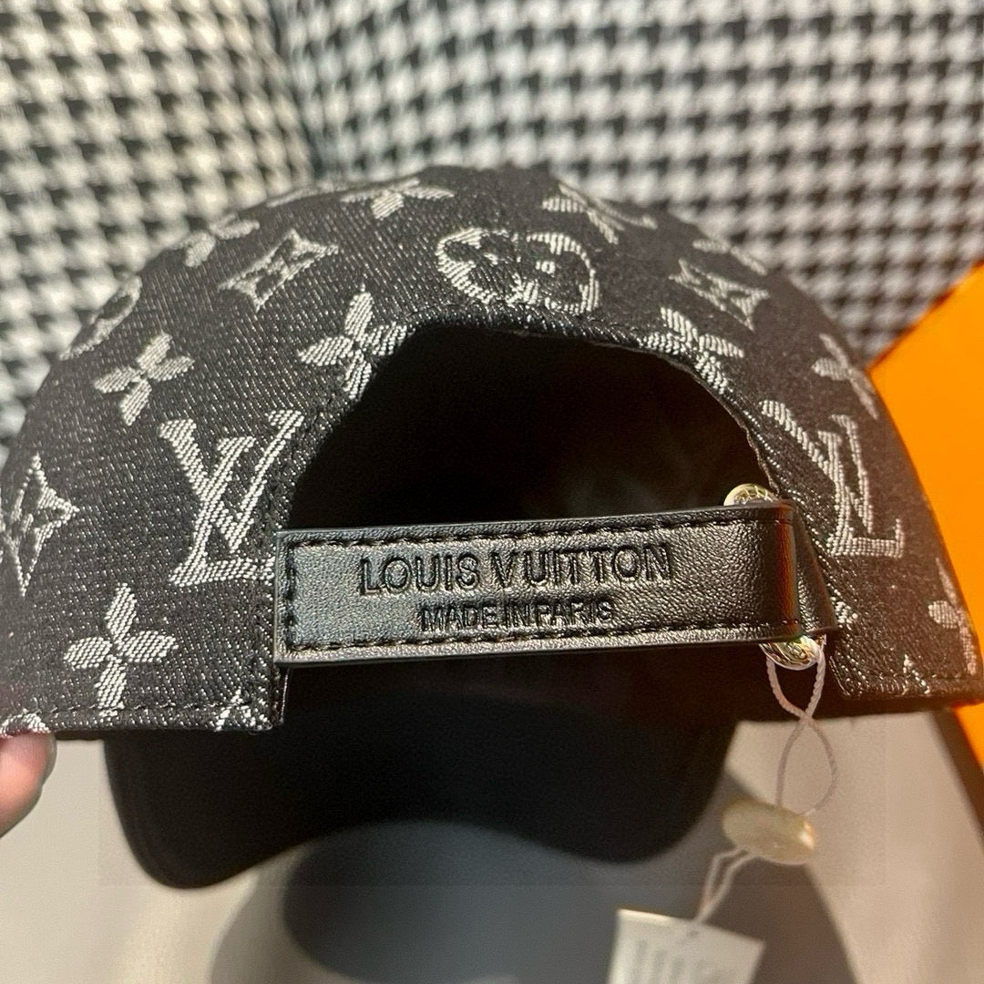 LuxluxHouse Best Quality Caps Louis Vuitton
