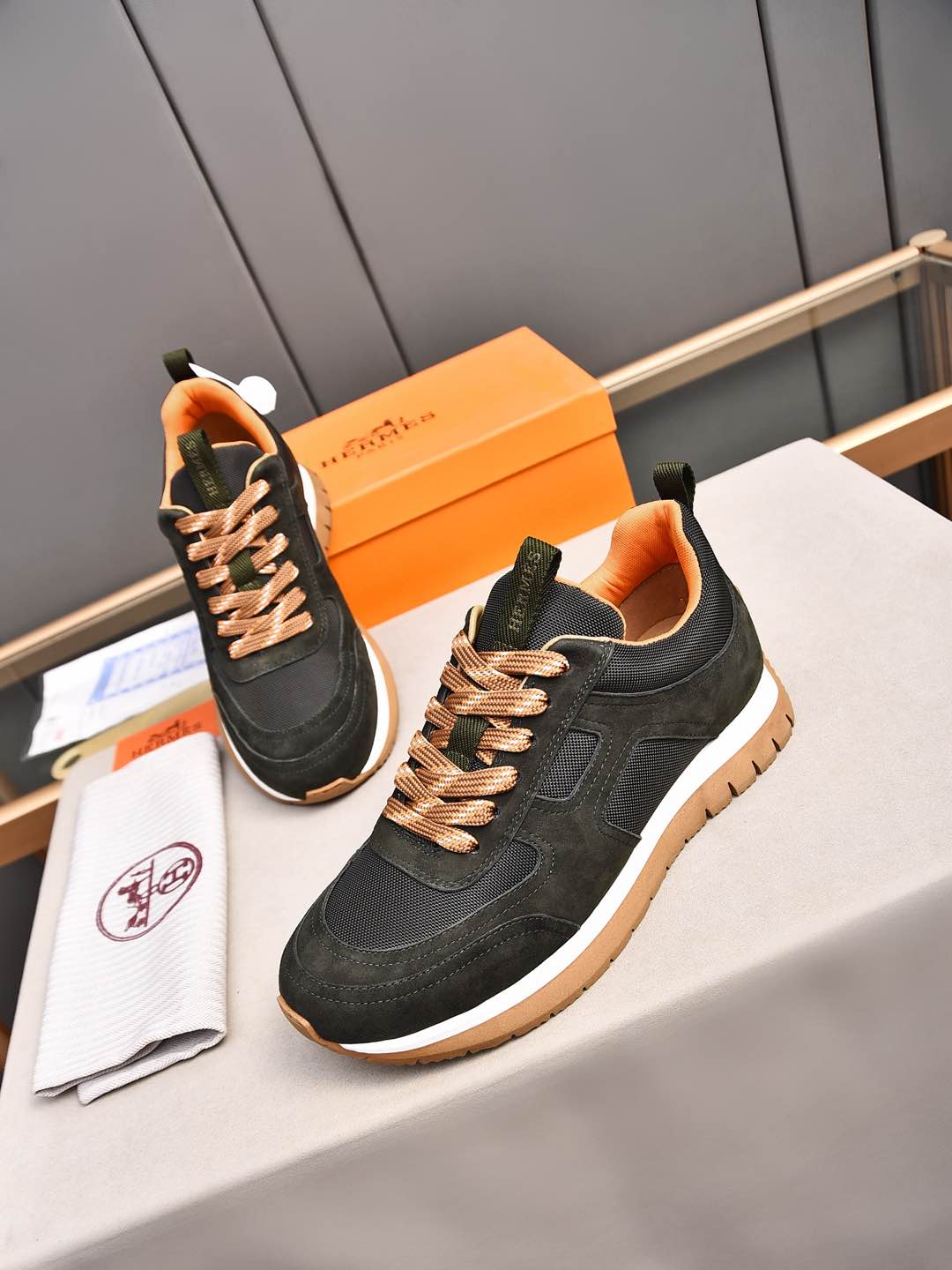 LuxluxHouse Best Quality Shoes Hermes