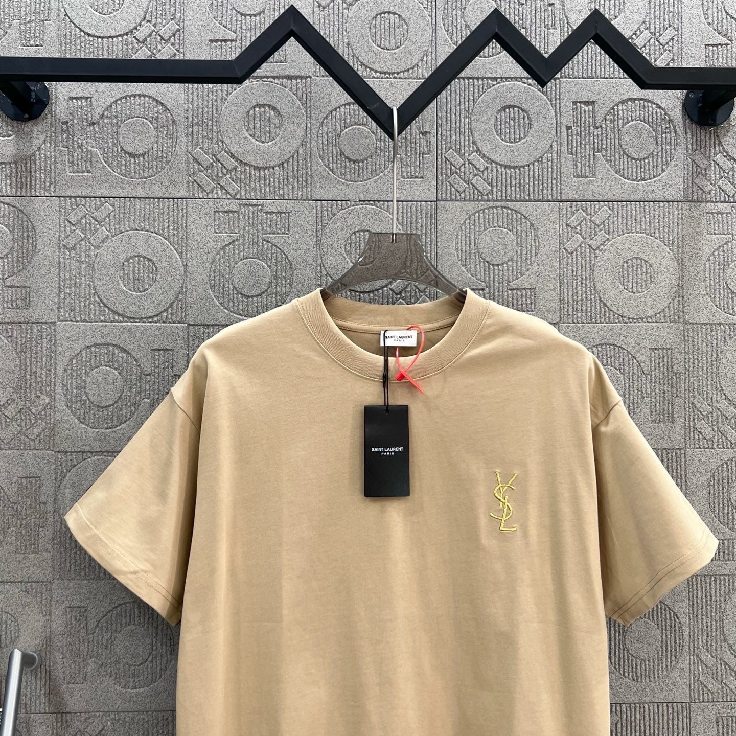 LuxluxHouse Best Quality Clothes T-shirt Arcteryx