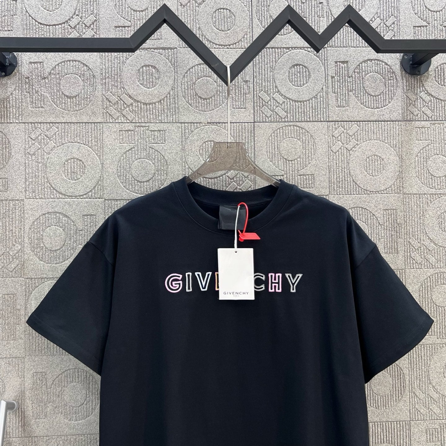 LuxluxHouse Best Quality Clothes Givenchy T-shirt