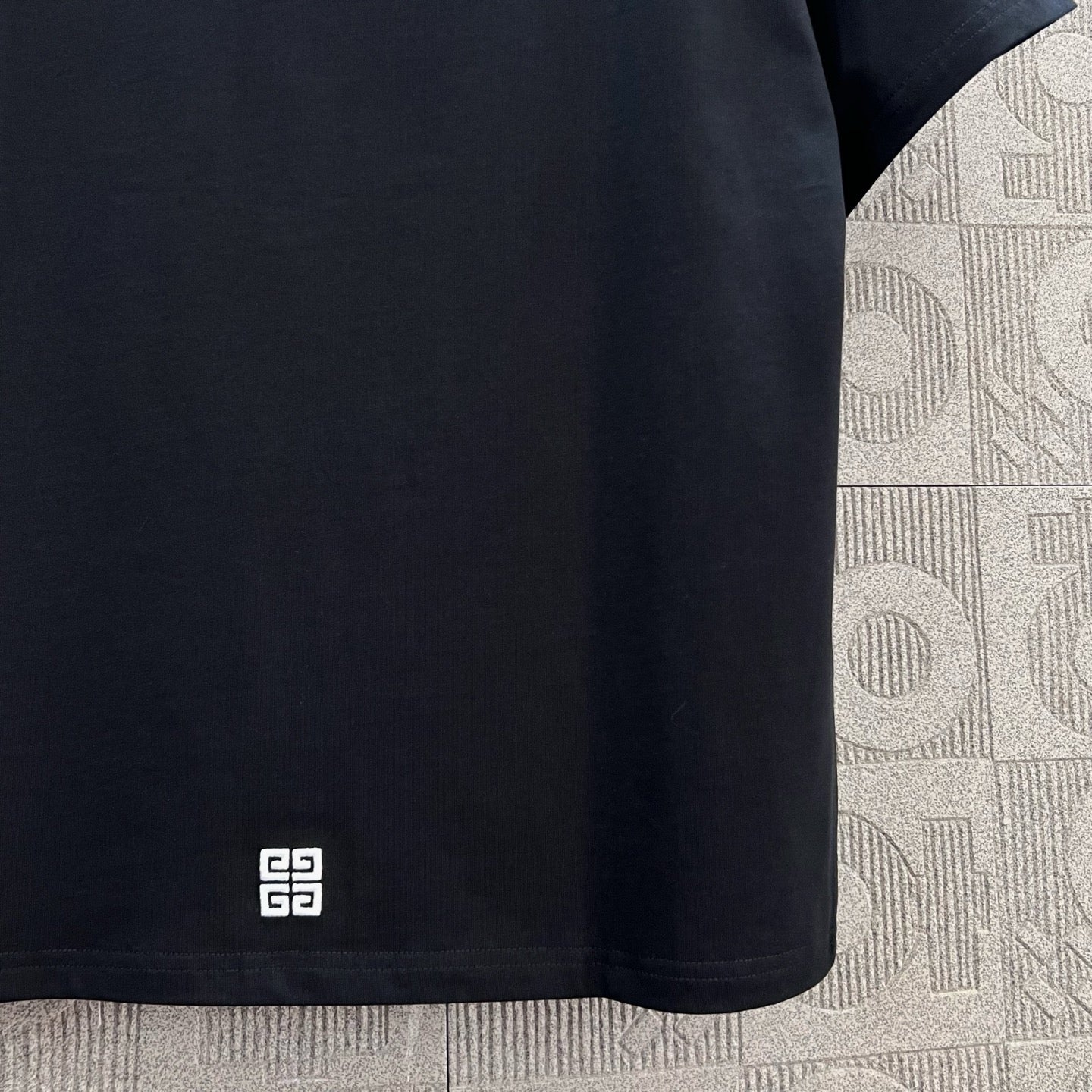 LuxluxHouse Best Quality Clothes Givenchy T-shirt