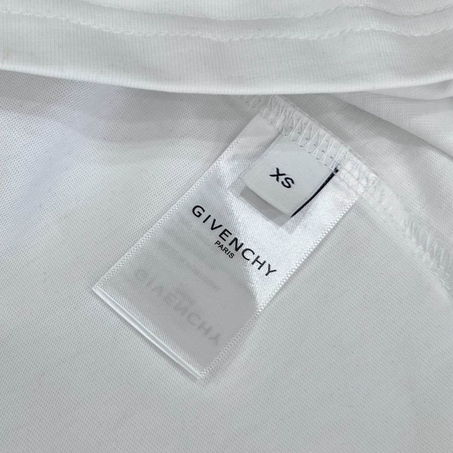 LuxluxHouse Best Quality Clothes Givenchy T-shirt