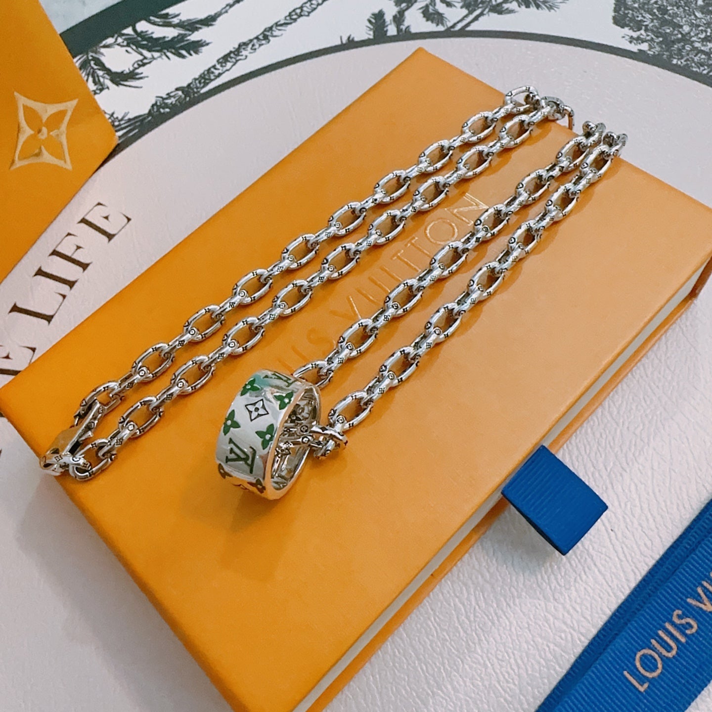 LuxluxHouse Best Quality Accessories Louis Vuitton