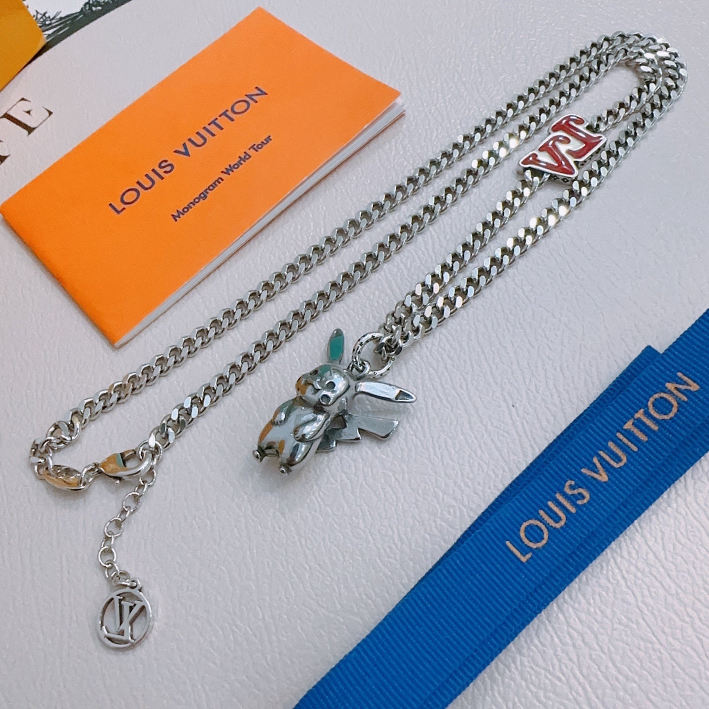 LuxluxHouse Best Quality Accessories Louis Vuitton