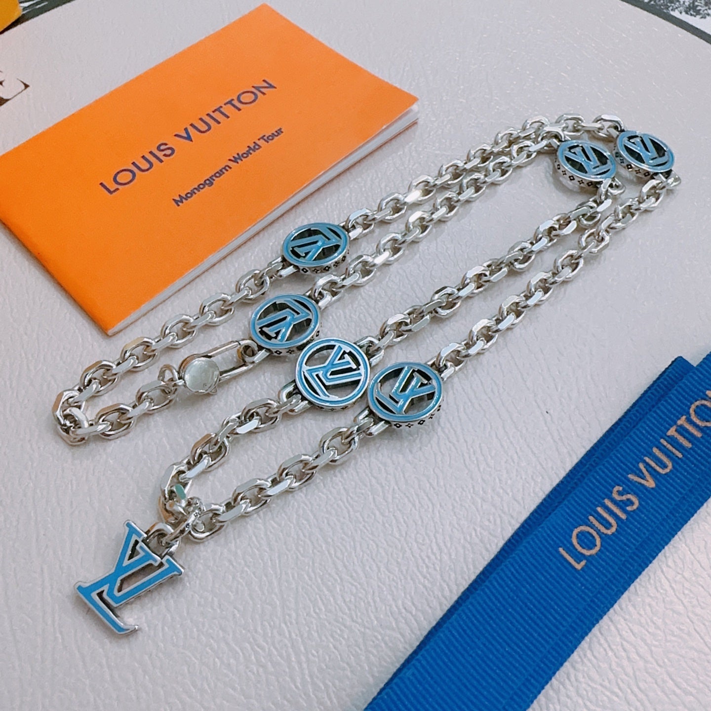 LuxluxHouse Best Quality Accessories Louis Vuitton