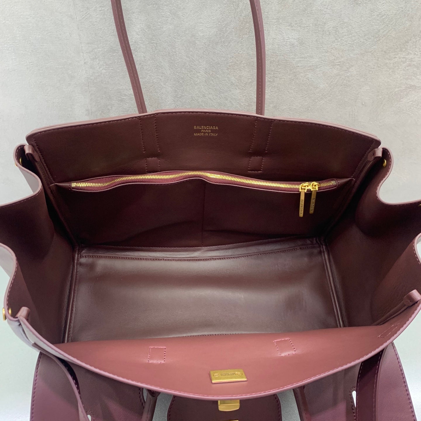 LuxluxHouse Best Quality Bags Balenciaga