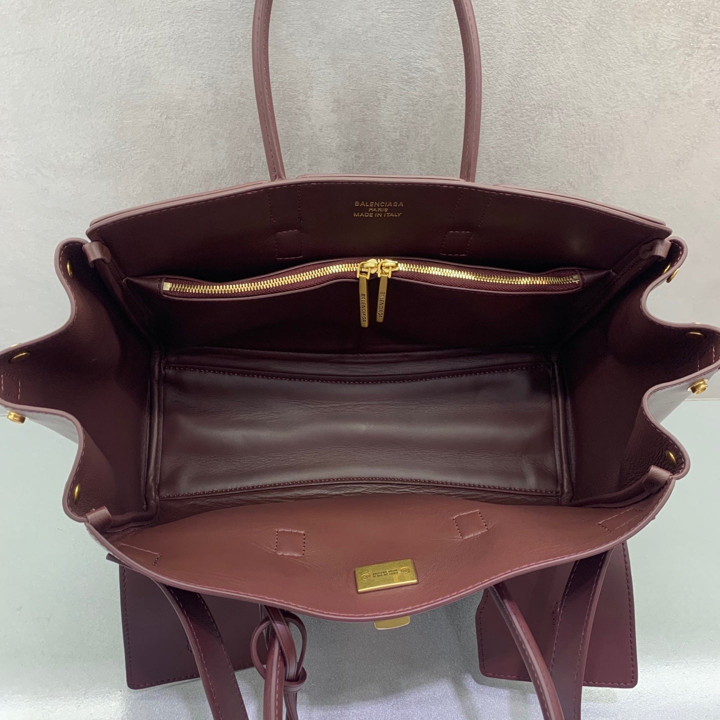 LuxluxHouse Best Quality Bags Balenciaga