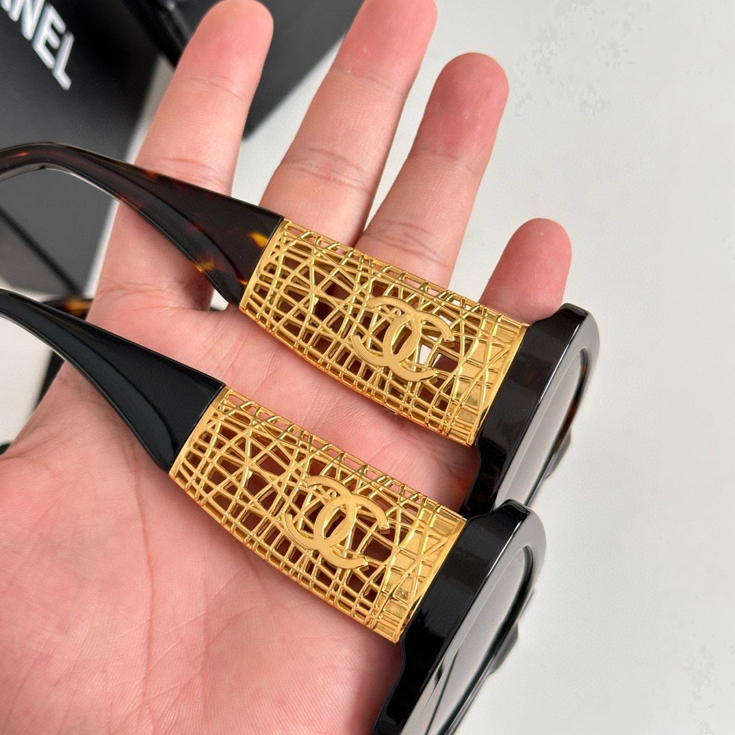 LuxluxHouse Best Quality Glasses Chanel