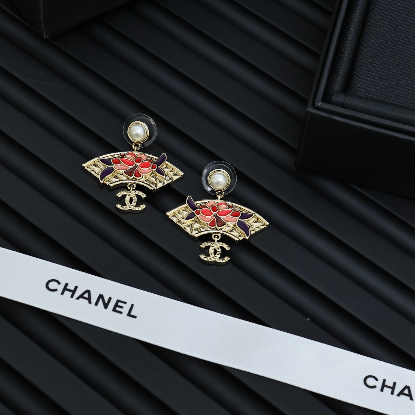 LuxluxHouse Best Quality Accessories Chanel