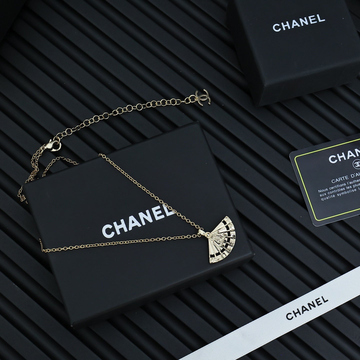 LuxluxHouse Best Quality Accessories Chanel
