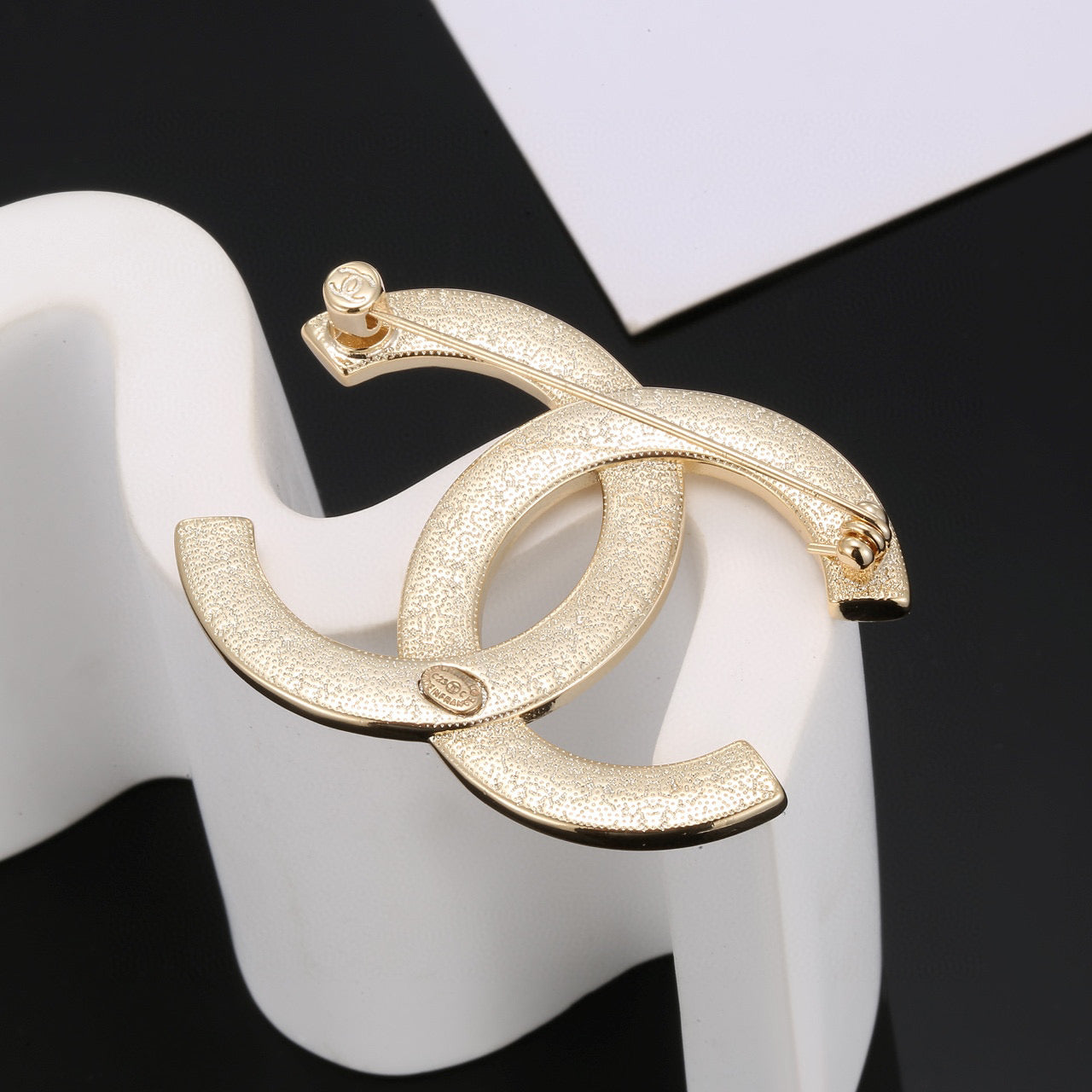 LuxluxHouse Best Quality Accessories Brooch Brooch Chanel