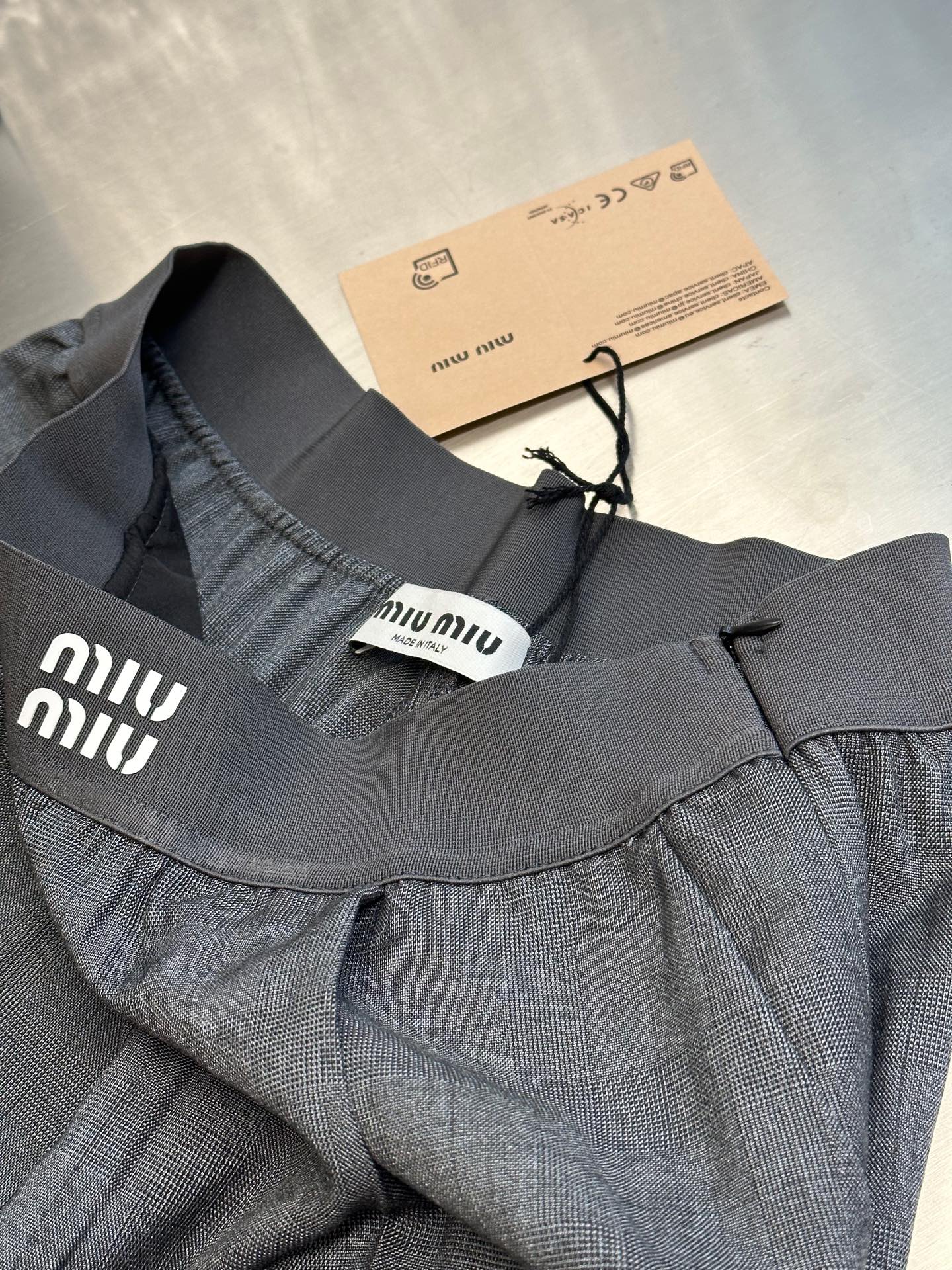 LuxluxHouse Best Quality Clothes Miu Miu Pants