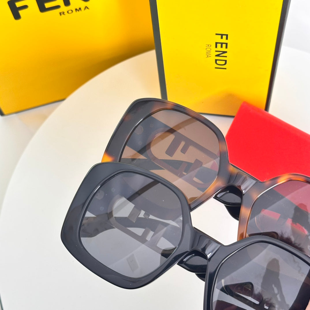 LuxluxHouse Best Quality Glasses Fendi