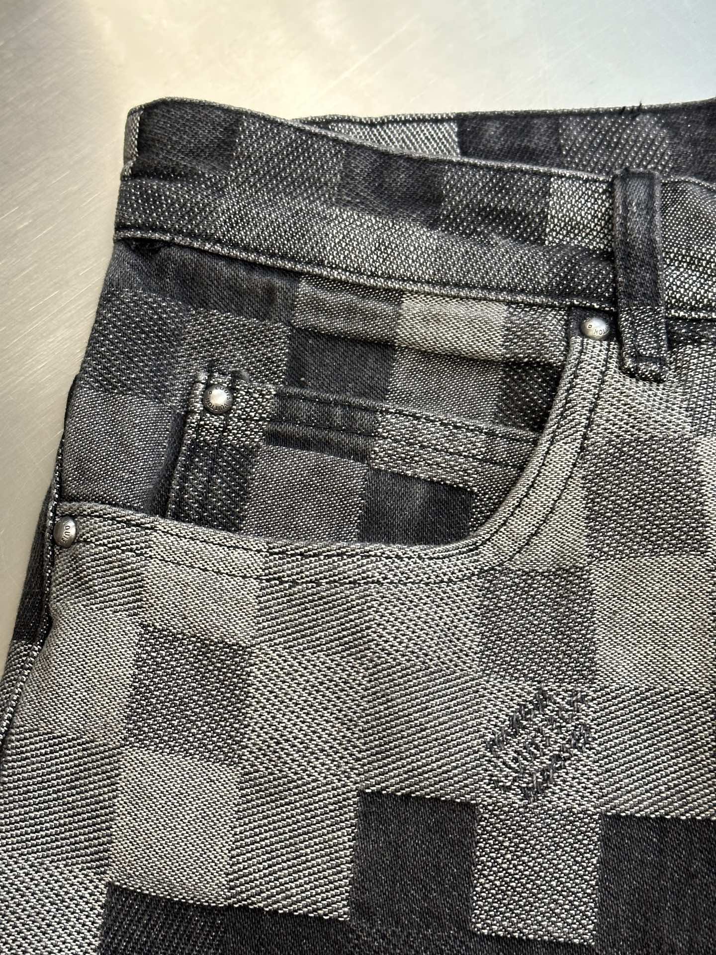 LuxluxHouse Best Quality Clothes Pants Coats & Jackets Louis Vuitton
