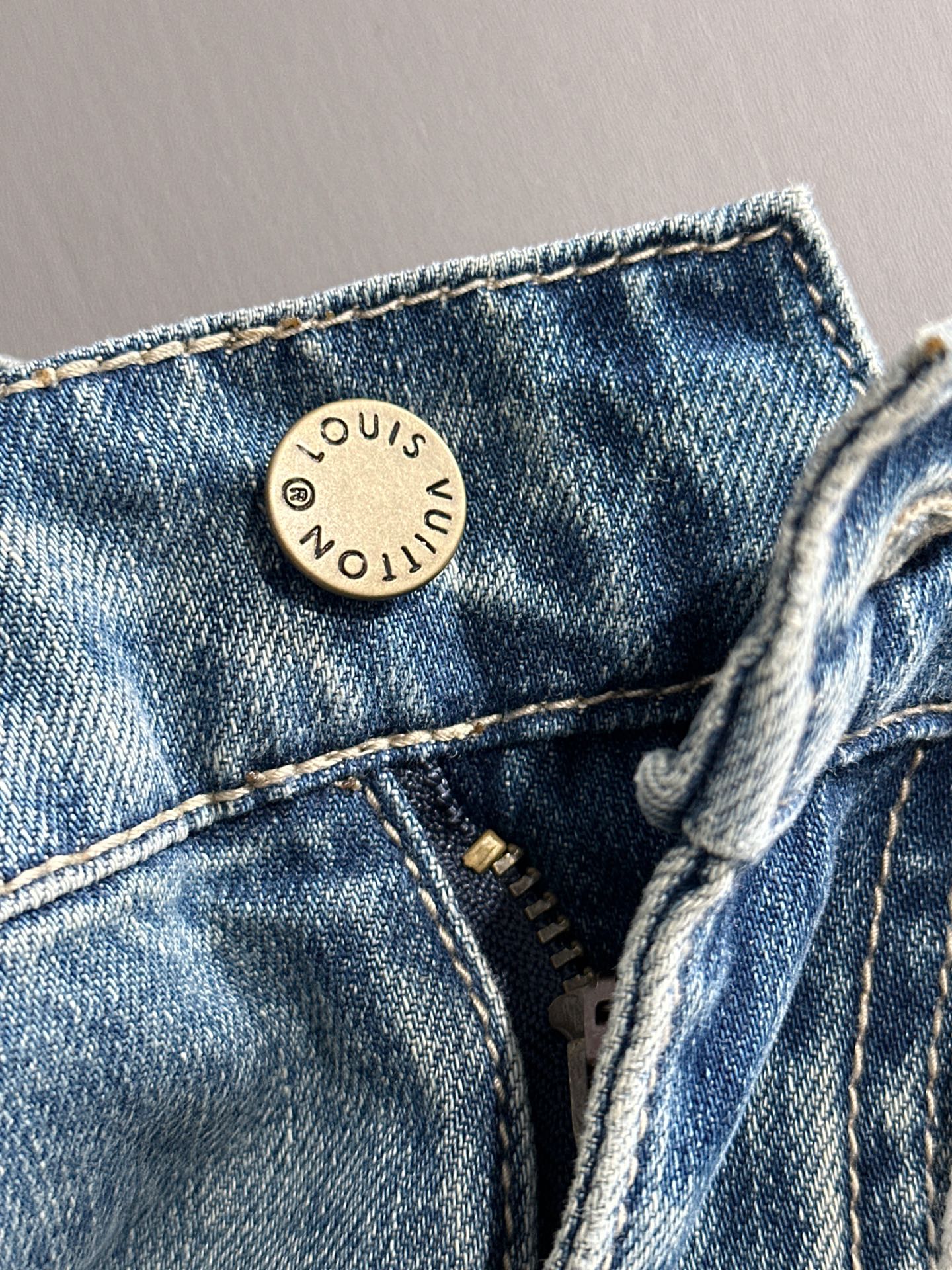 LuxluxHouse Best Quality Clothes Pants Louis Vuitton