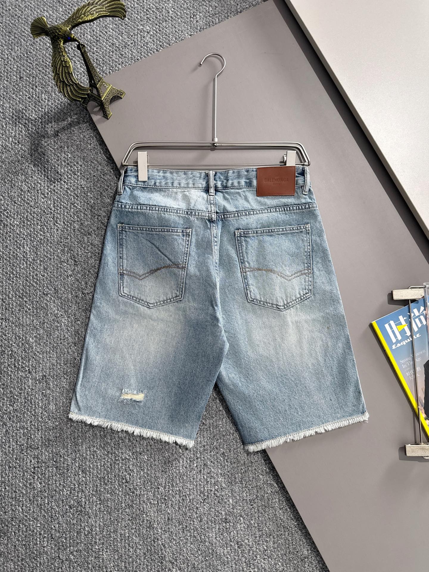 LuxluxHouse Best Quality Clothes Balenciaga Pants