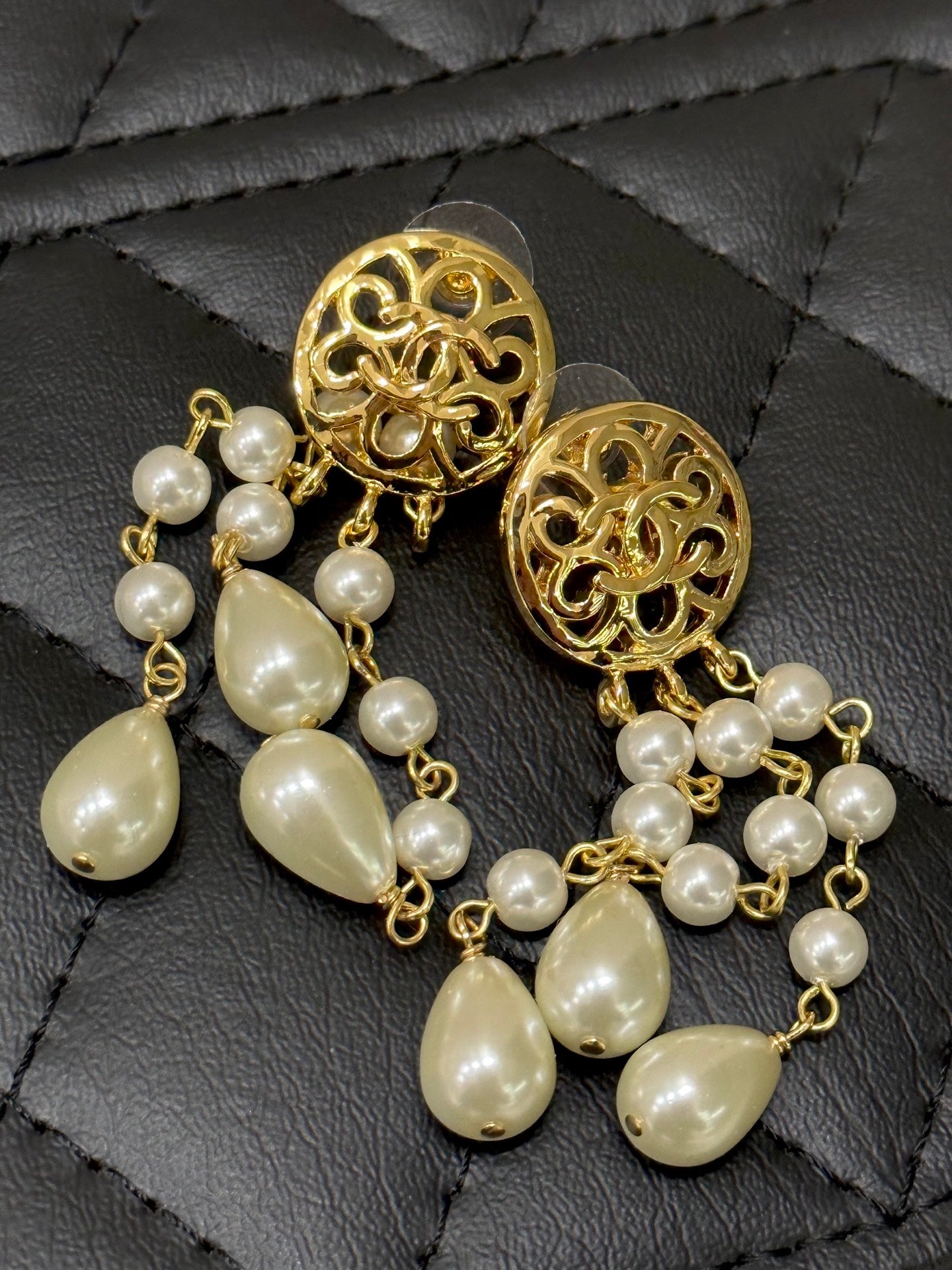 LuxluxHouse Low Price And High Quality Accessories Earrings