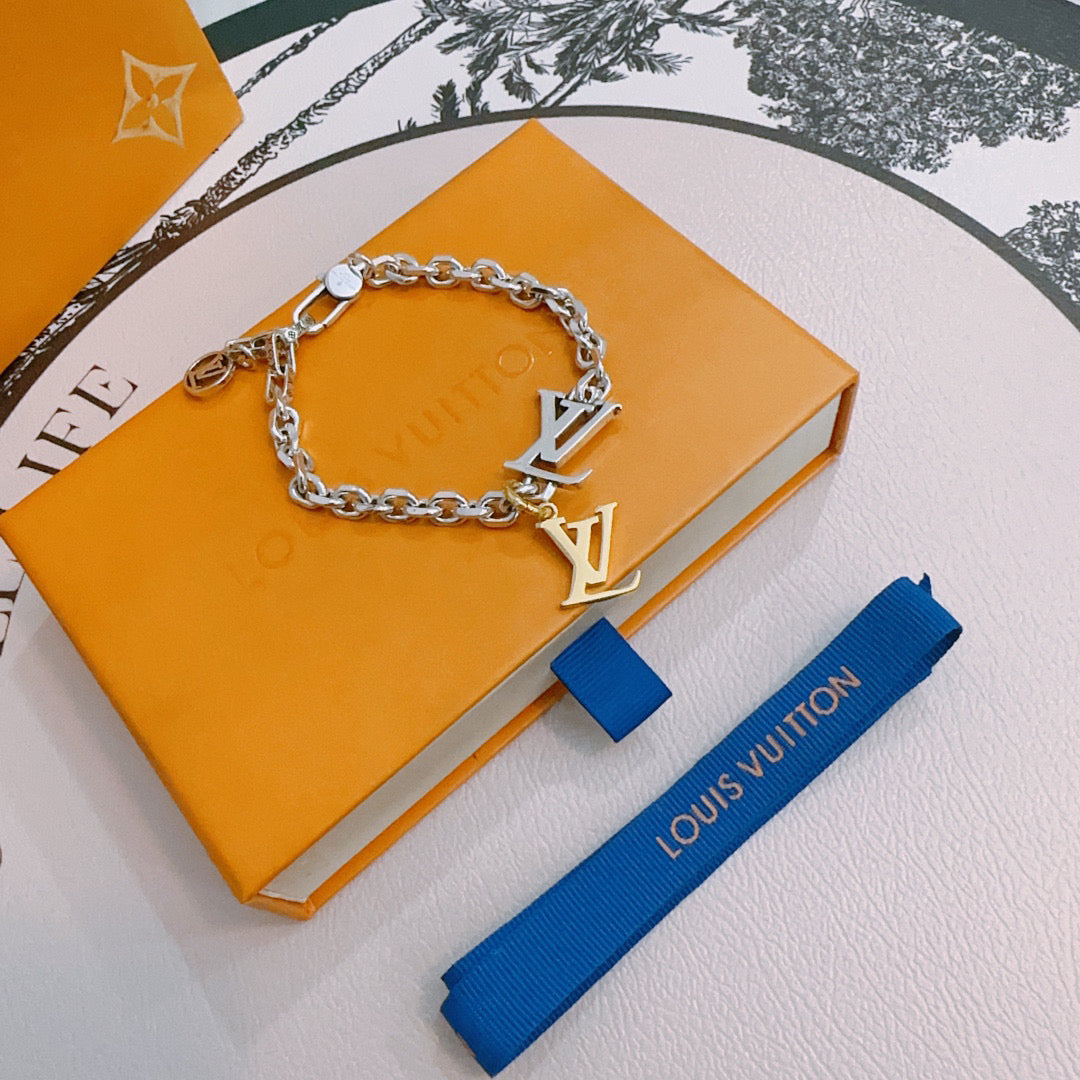 LuxluxHouse Best Quality Accessories Louis Vuitton