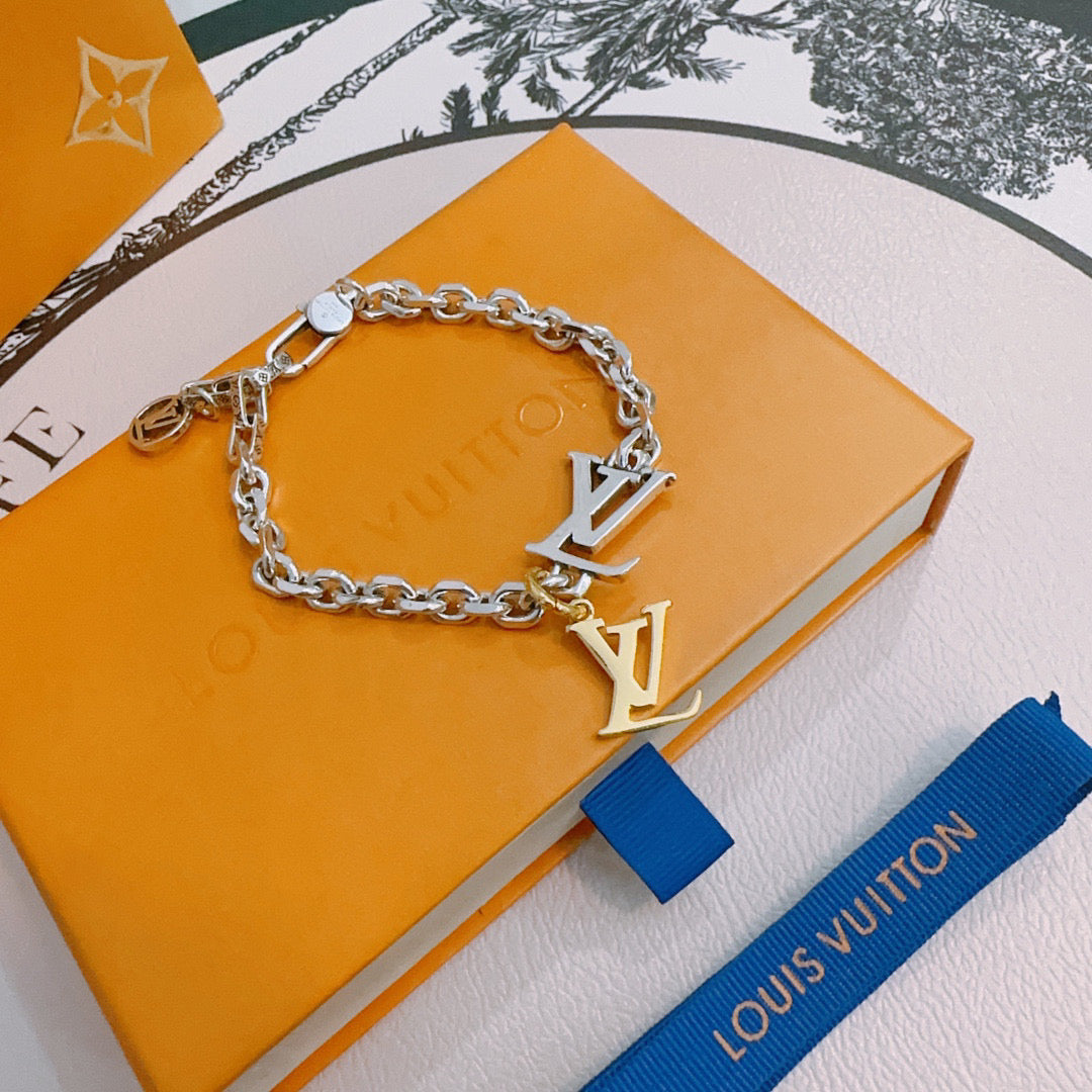 LuxluxHouse Best Quality Accessories Louis Vuitton