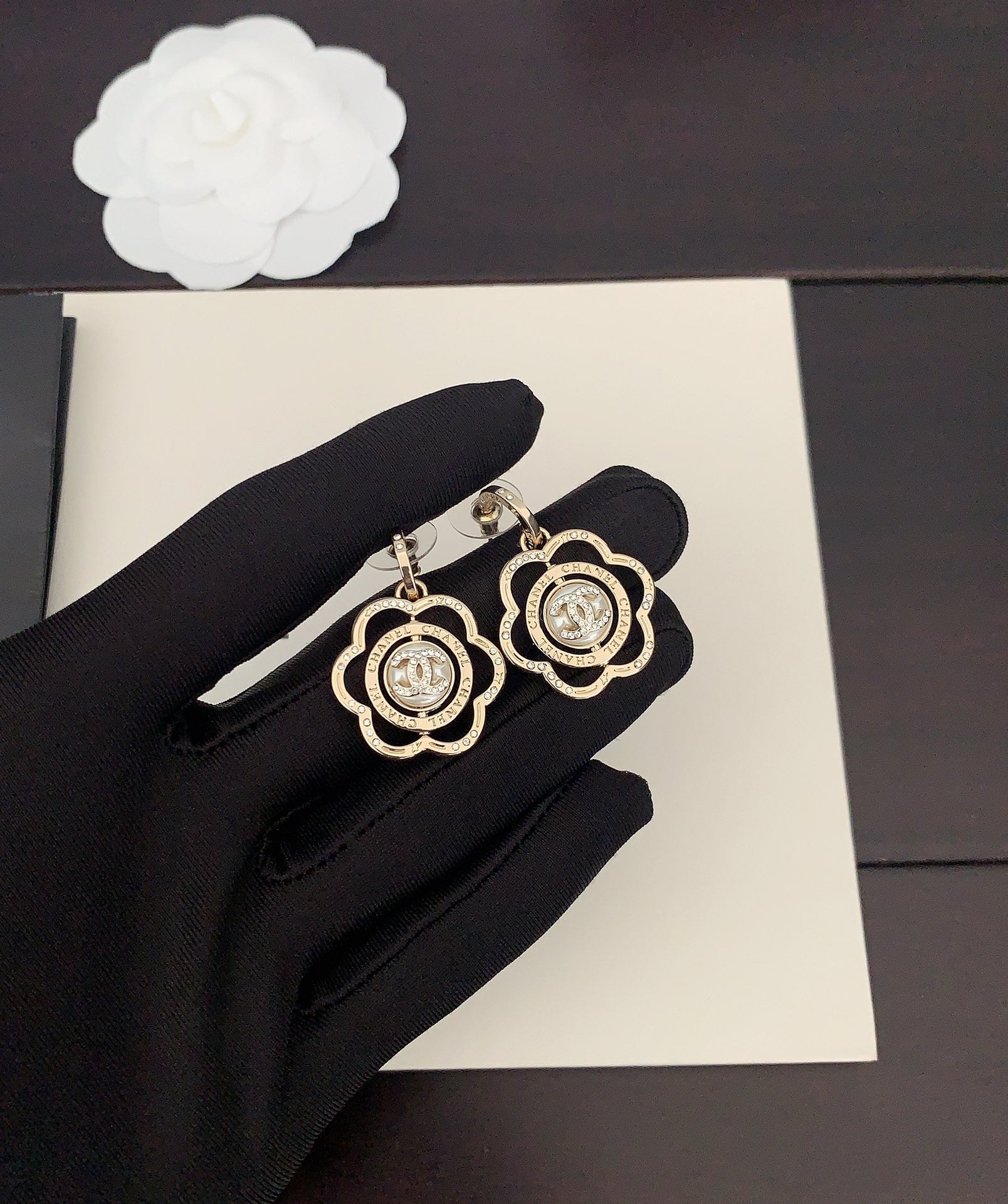LuxluxHouse Best Quality Accessories Chanel