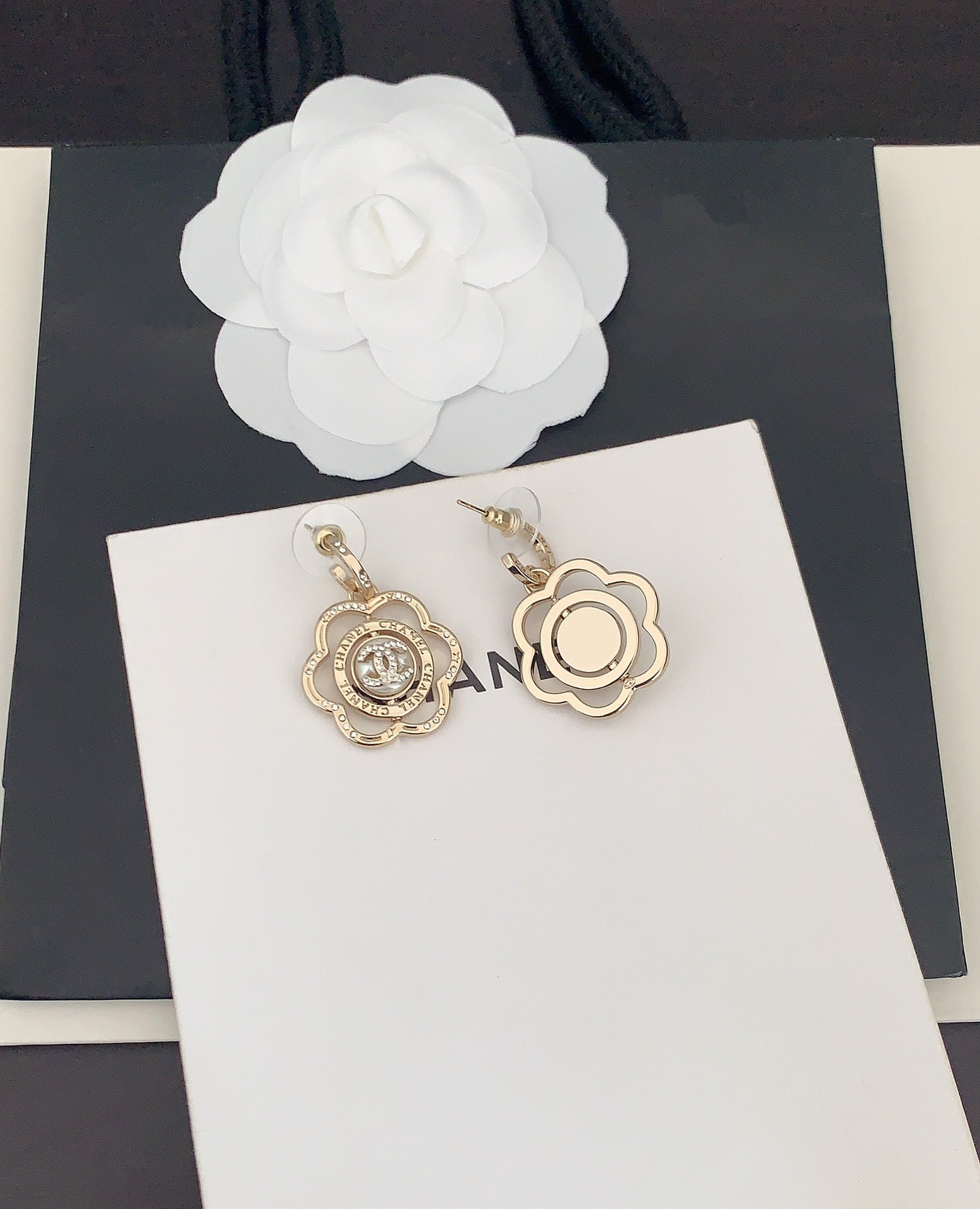LuxluxHouse Best Quality Accessories Chanel