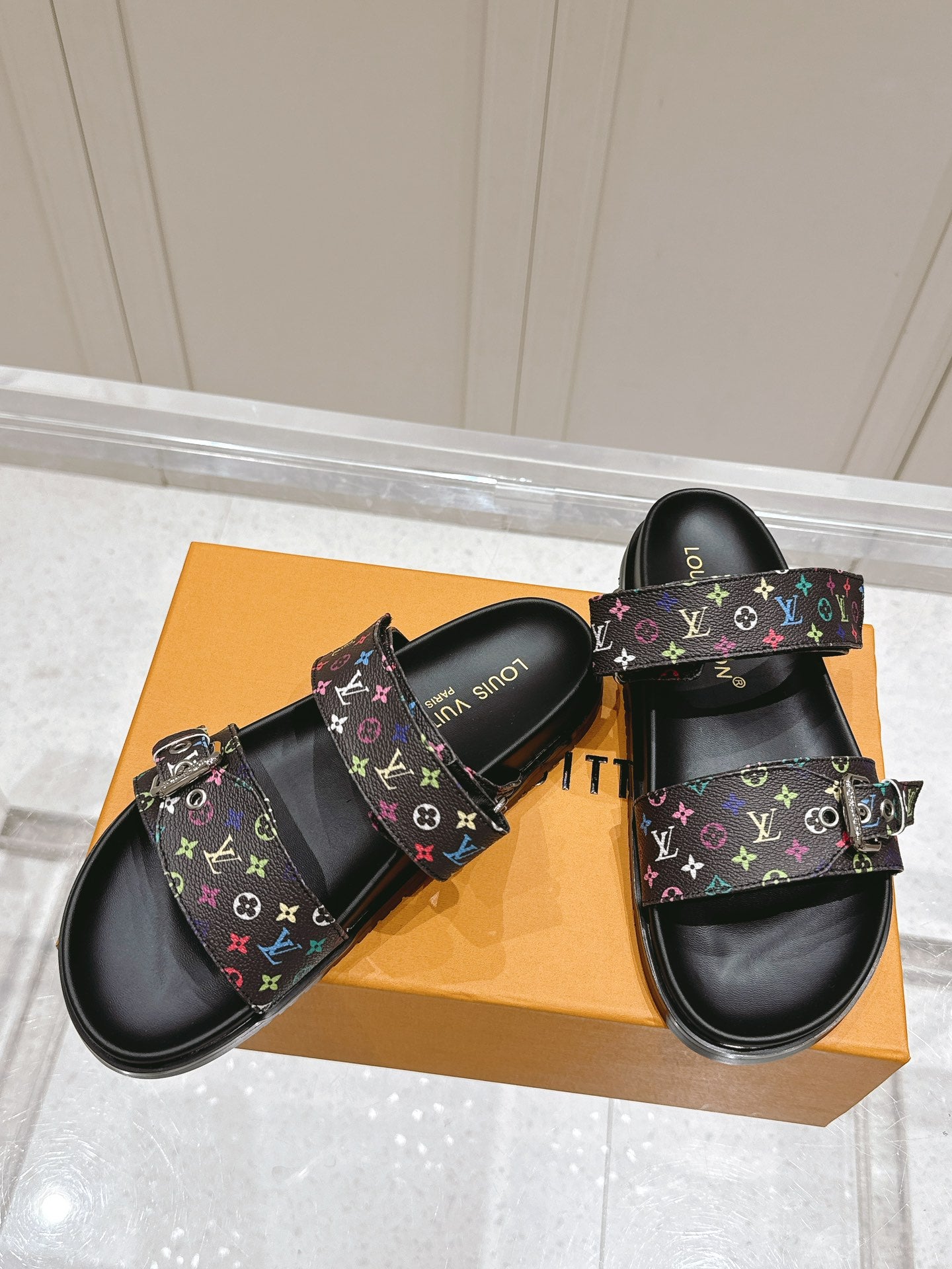 LuxluxHouse Best Quality Women Shoes Louis Vuitton