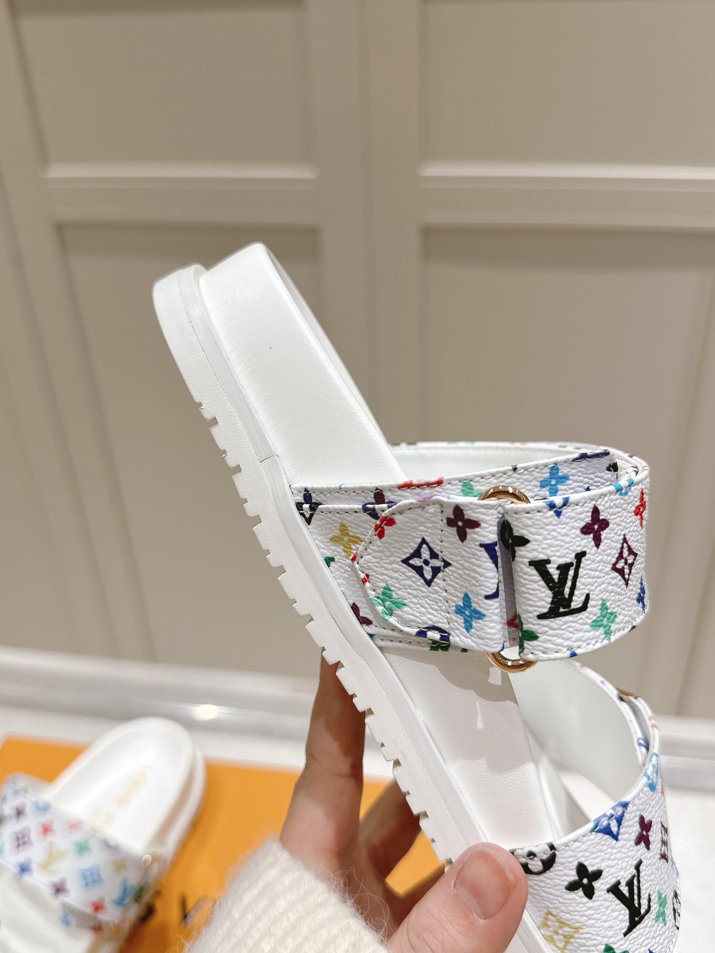 LuxluxHouse Best Quality Women Shoes Louis Vuitton