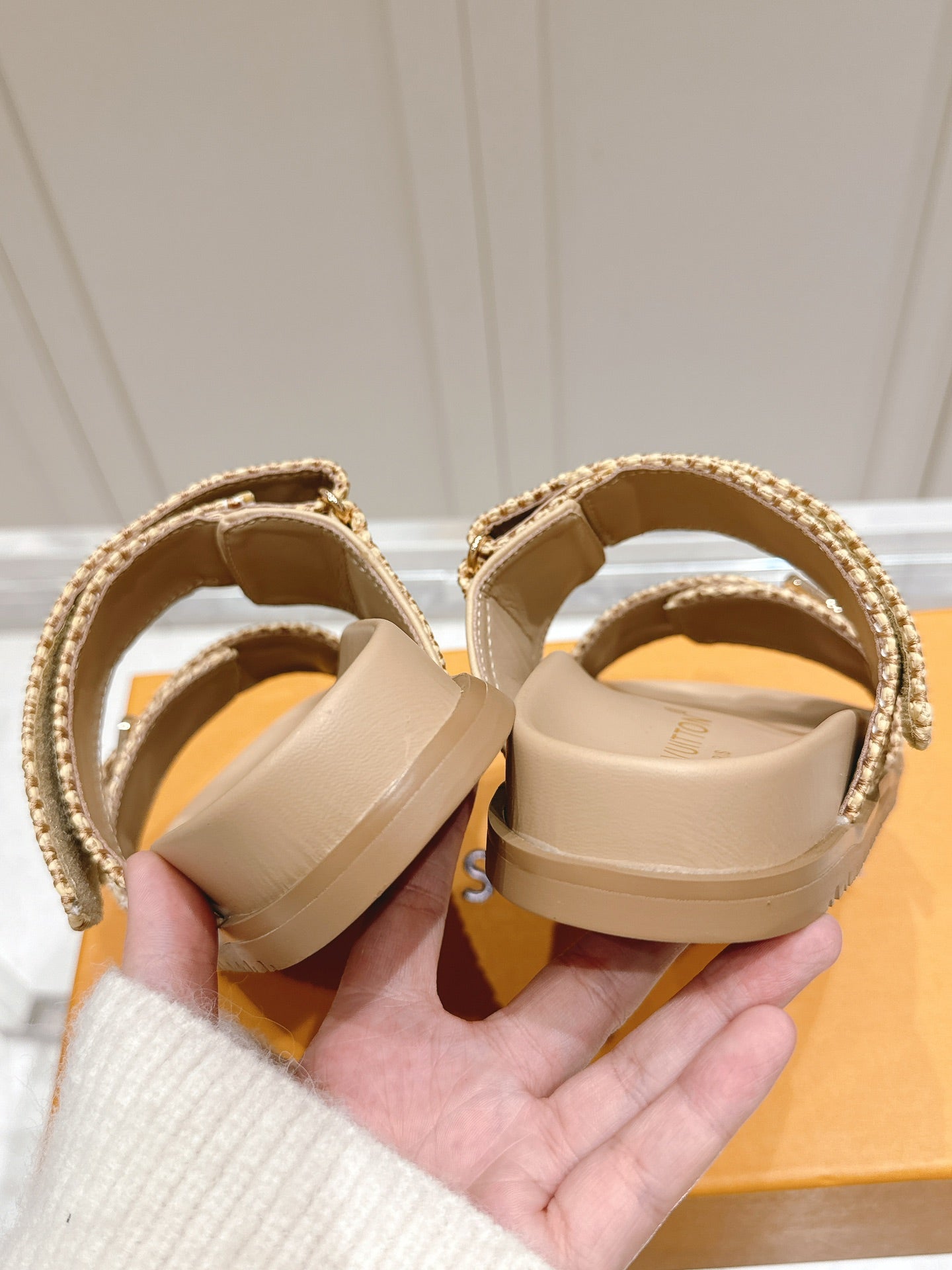 LuxluxHouse Best Quality Women Shoes Louis Vuitton