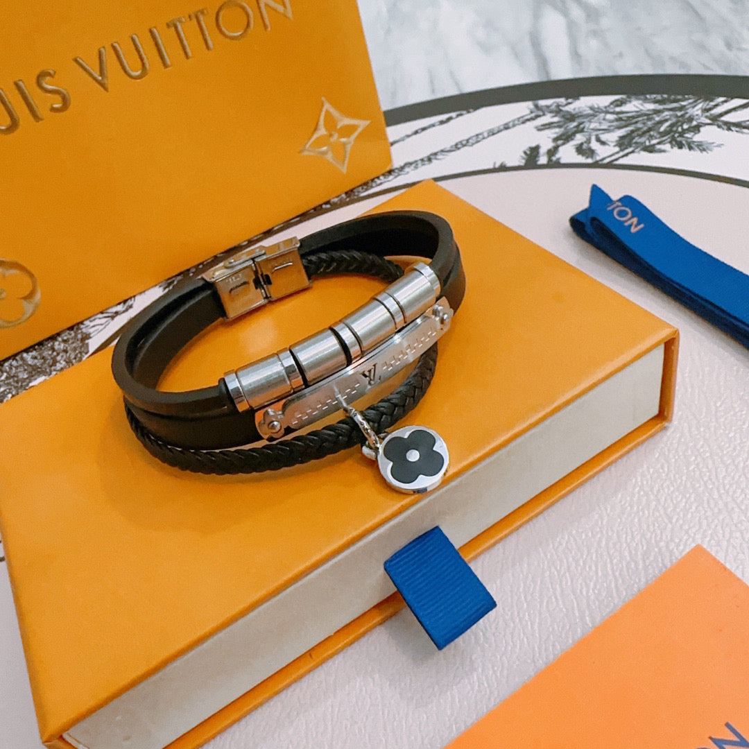 LuxluxHouse Best Quality Accessories Louis Vuitton